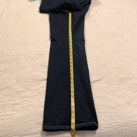 NEW TORRID Women Relaxed Boot Jeans - Picture 15 of 15